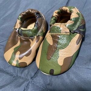 Camo Bird Rock Mocassins